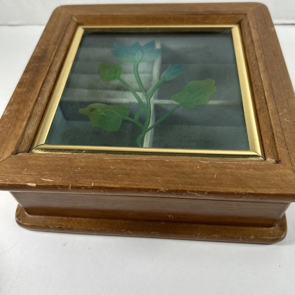 vintage‎ wooden dresser jewelry box Farrington